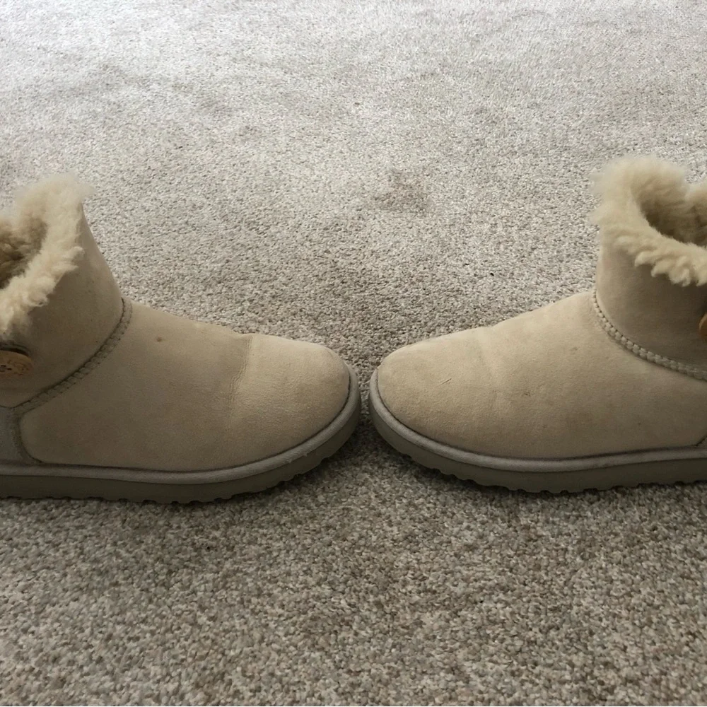 UGG Classic Short Cream Shearling Booties